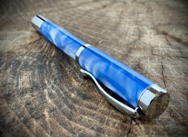 #0395 Blue Swirl Fountain Pen